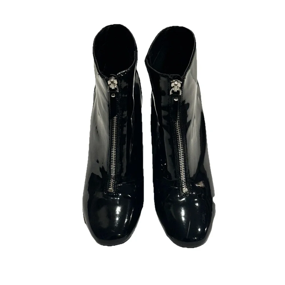 Tahari Black Patent Leather Ankle Boots Block Heel Front Zip Starly Size 9.5M